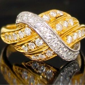 18kt Gold/Platinum Brilliant 1/2 ct Diamond Ring - Size 6